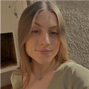 Estudiante con amplia formación para dar clases a niños de varias materias